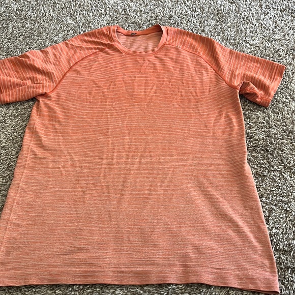 lululemon athletica Other - Lululemon tshirt